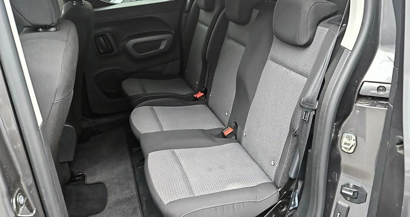 Toyota Proace City Verso cena 109900 przebieg: 18167, rok produkcji 2022 z Bierutów małe 352